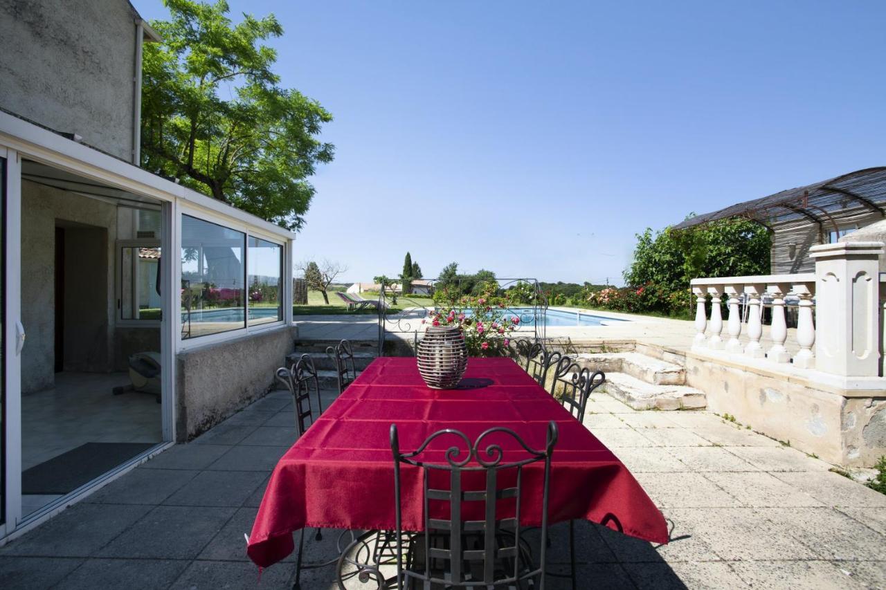 Villa Charmante A La Tour-D'Aigues Avec Piscine Privee Kültér fotó