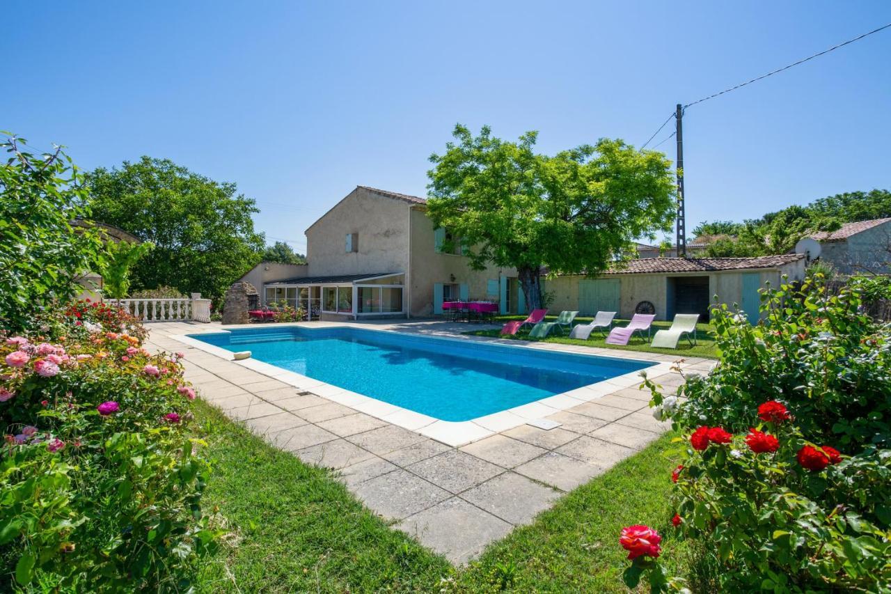 Villa Charmante A La Tour-D'Aigues Avec Piscine Privee Kültér fotó