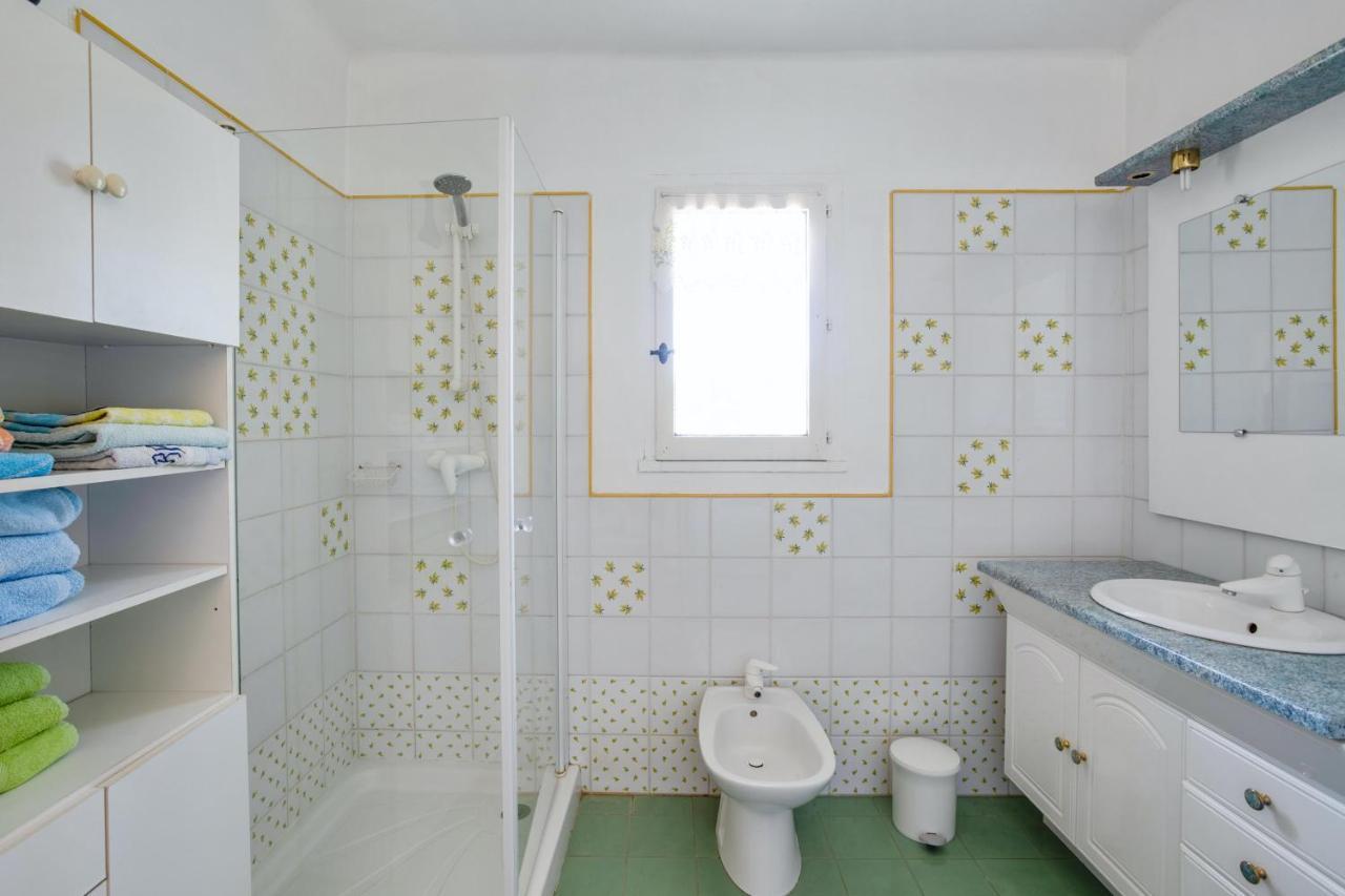 Villa Charmante A La Tour-D'Aigues Avec Piscine Privee Kültér fotó