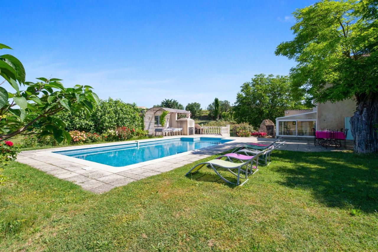 Villa Charmante A La Tour-D'Aigues Avec Piscine Privee Kültér fotó